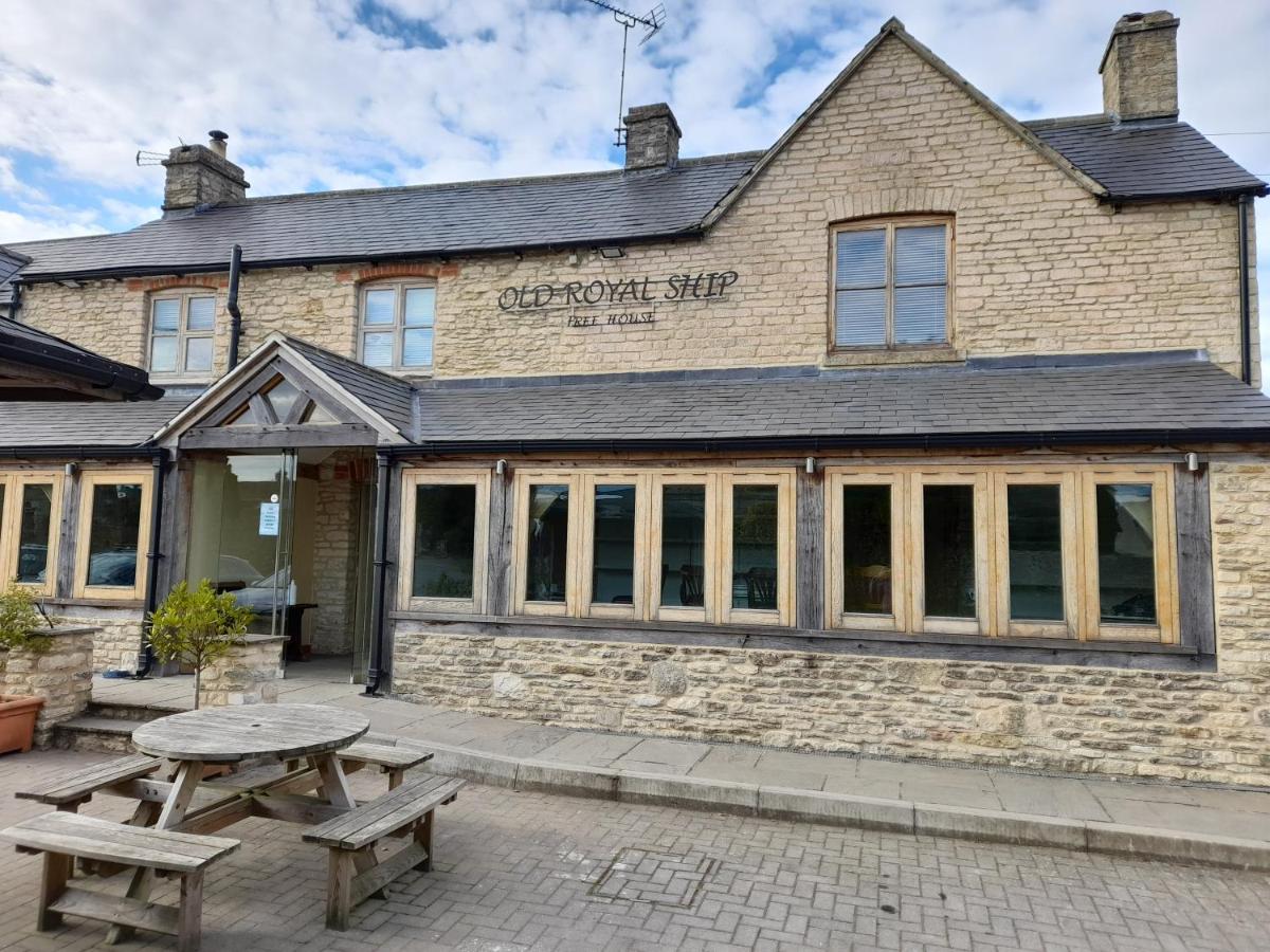 Cotswold Cottage Bed & Breakfast Luckington Extérieur photo