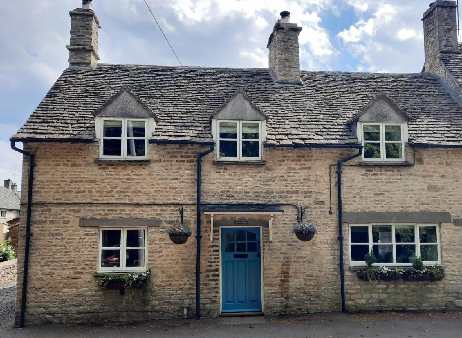 Cotswold Cottage Bed & Breakfast Luckington Extérieur photo